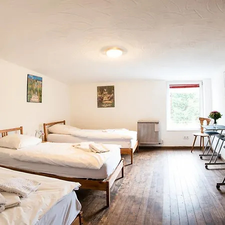 Bauer Schmidt Bauer's Budget-hotel Vendégház 3*