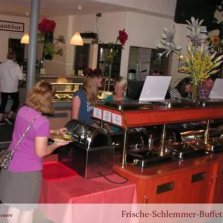 Bauer Schmidt Bauer's Budget-hotel Vendégház