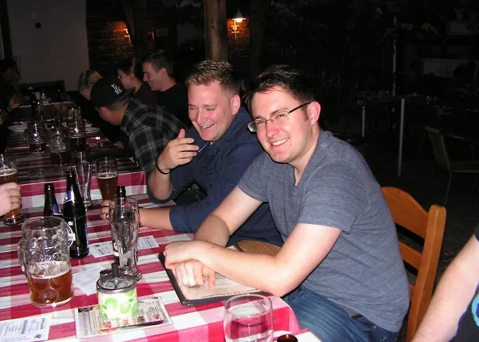 Bauer Schmidt Bauer's Budget-hotel Konukevi